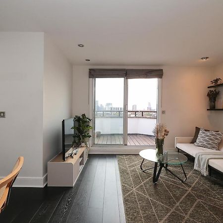 2 Bedroom Chic Apartment With Private Balcony In Notting Hill London Exterior photo